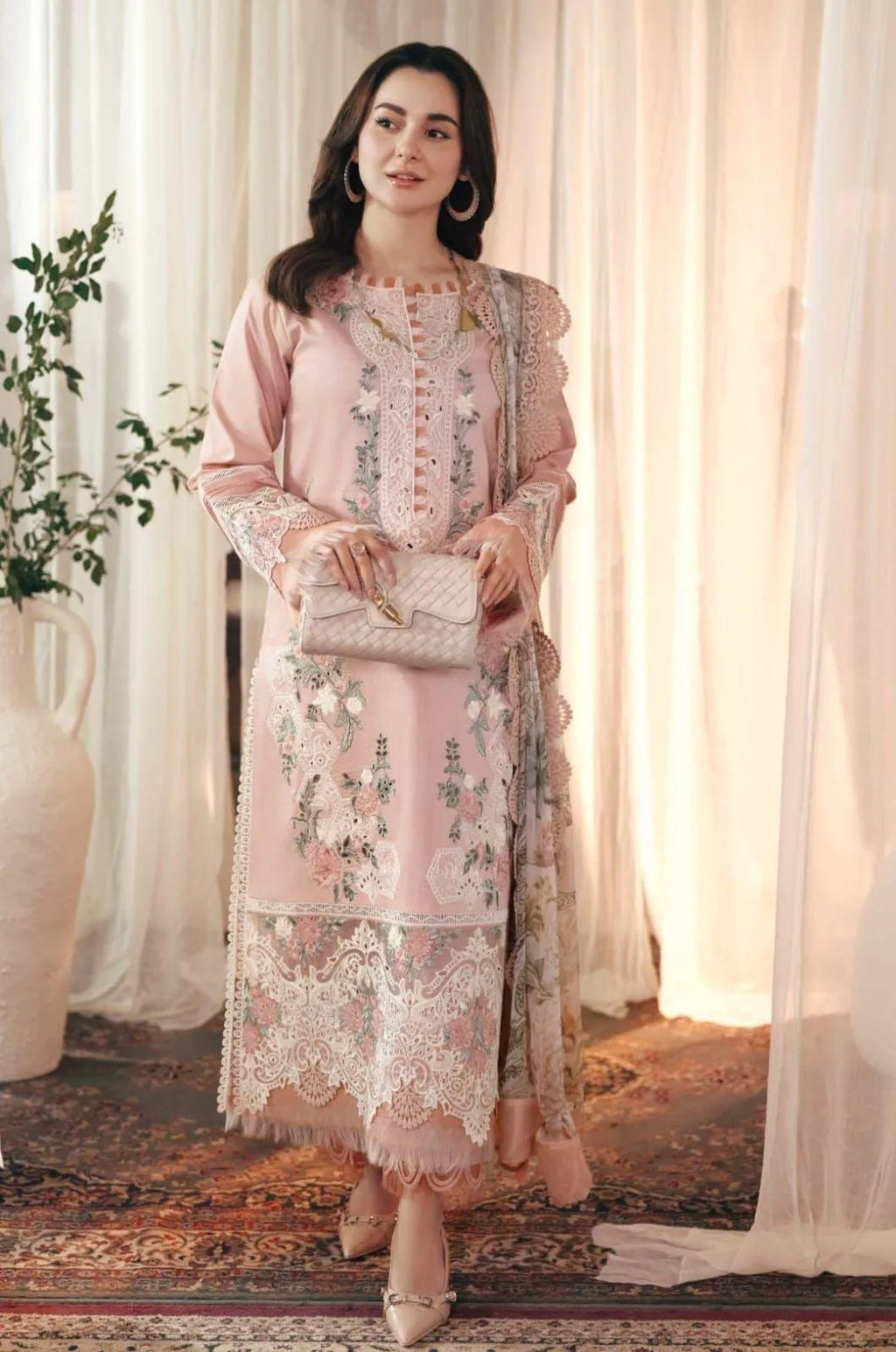3 Pcs Women's Unstitched Embroidered Suit