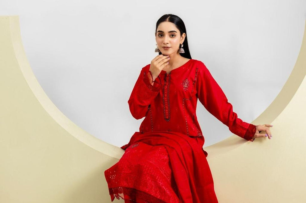 Red Lawn 3-Piece Suit for Women with Embroidery