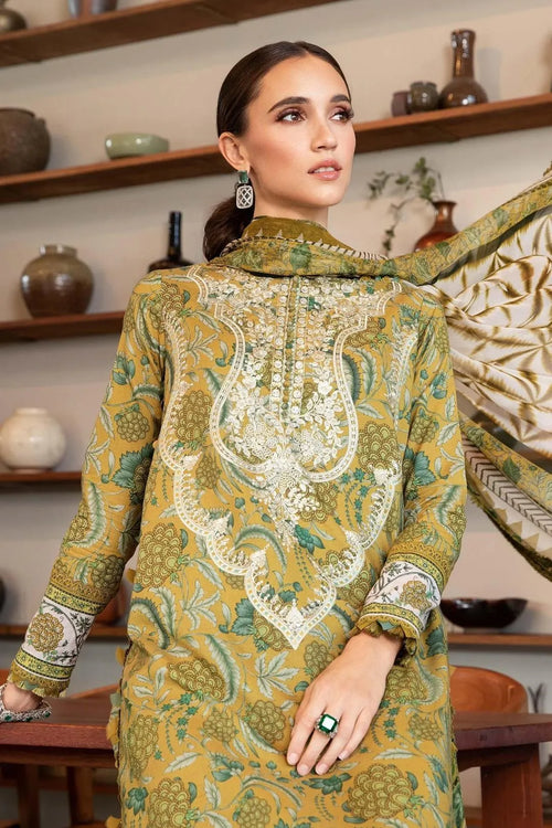 3 Pcs Women's Unstitched Printed Suit